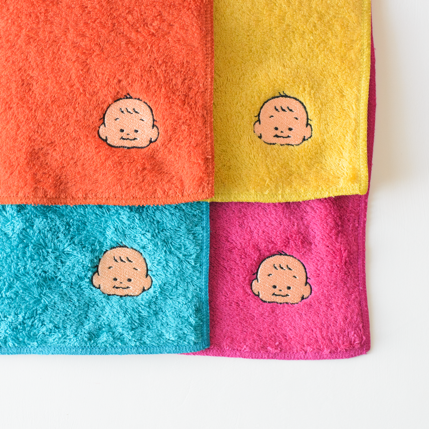 刺繍タオルハンカチ(全6色)